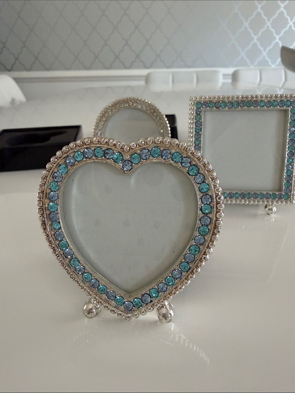 Set of 3 Silver Mini Photo Frames with Rhinestones - Picture 2 of 4